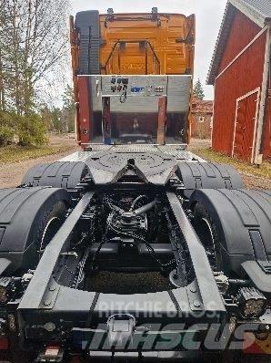 Volvo FH 500TC Vetopöytäautot