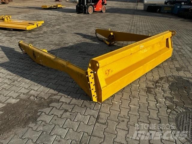 CAT 725 TAIL GATE Dumpperit