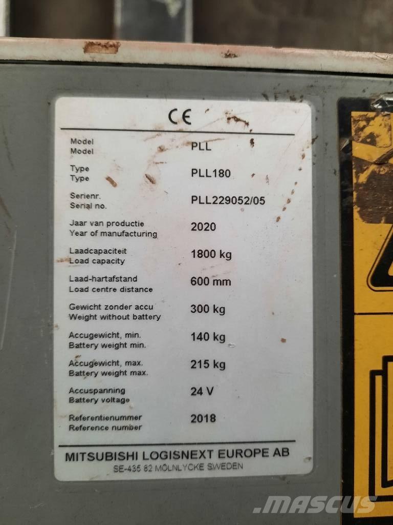 UniCarriers PLL180 Lavansiirtotrukit