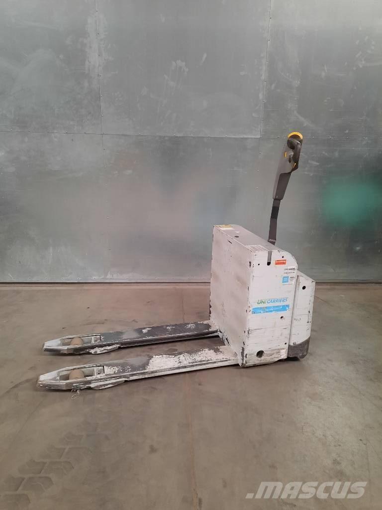 UniCarriers PLL180 Lavansiirtotrukit