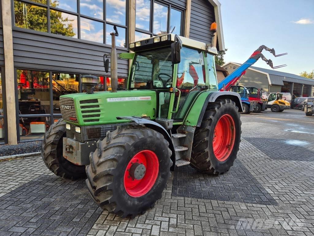Fendt 509 C Traktorit