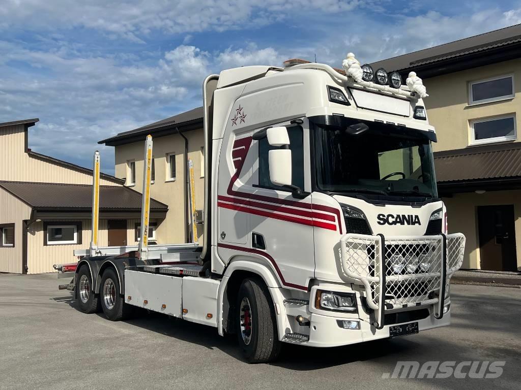 Scania R 730 B6X4NB Puuautot