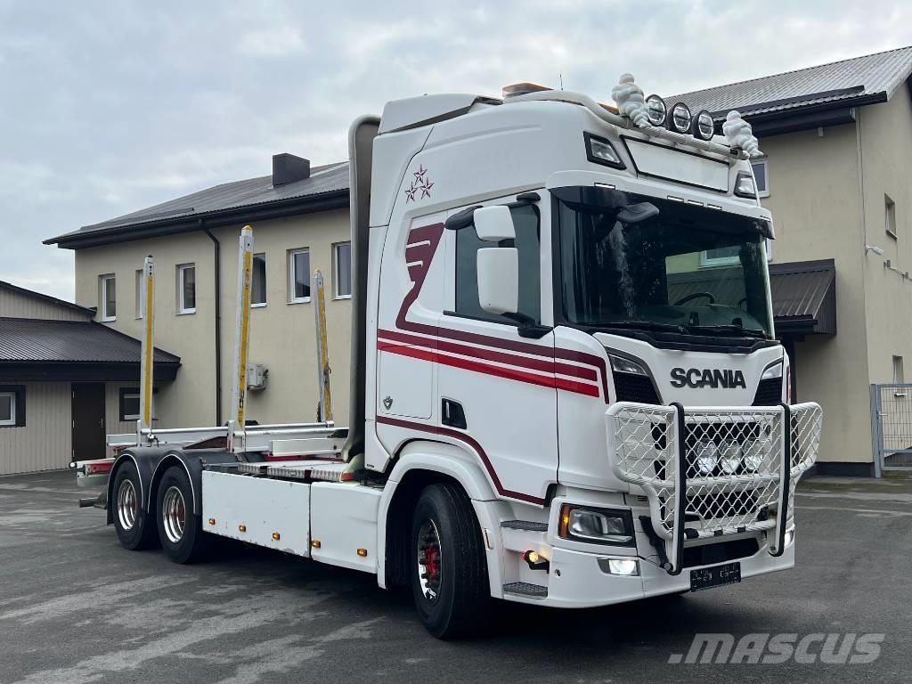Scania R 730 B6X4NB Puuautot