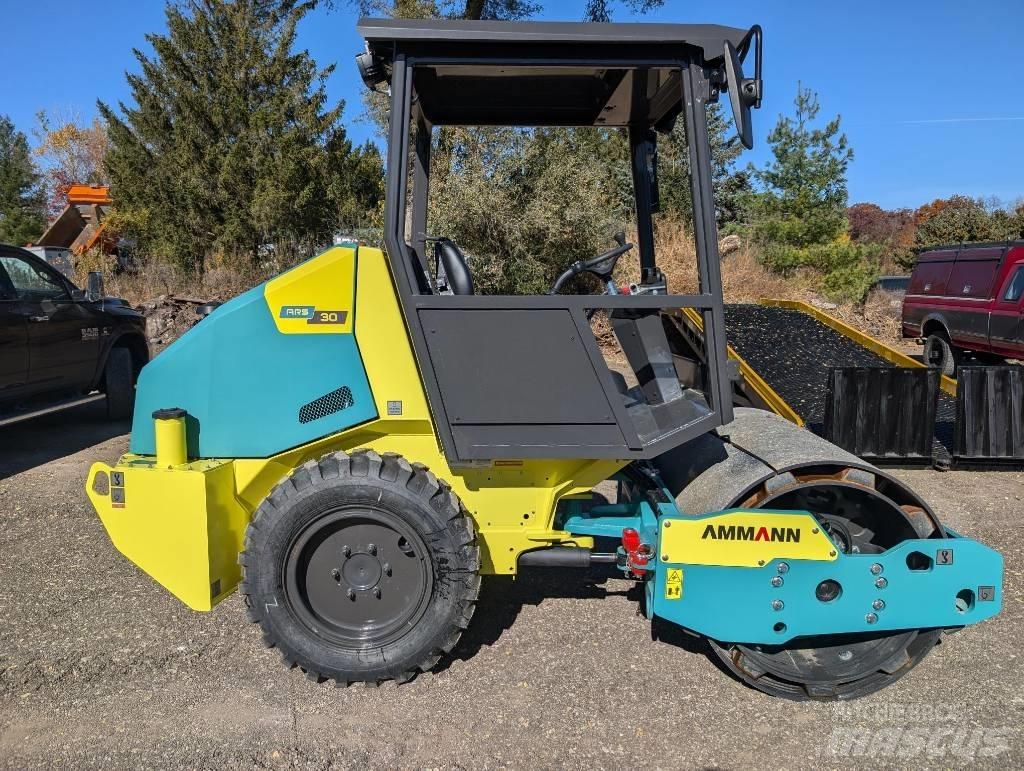 Ammann ARS30 Yksivalssijyrät