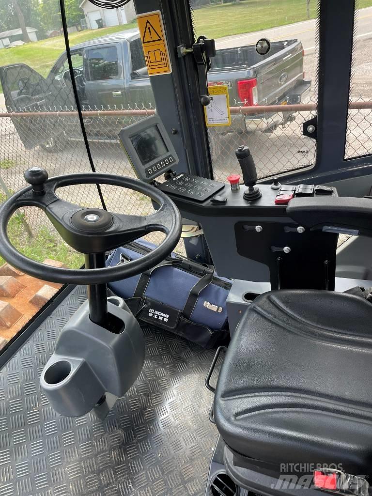 XCMG CV 83 PDU Yksivalssijyrät