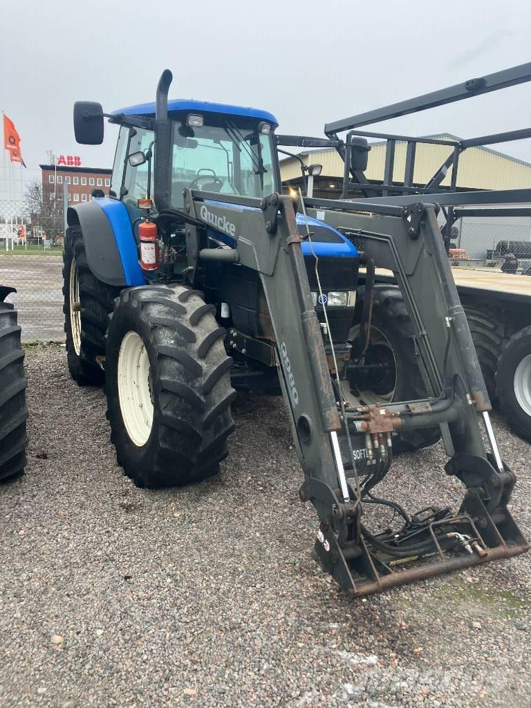 New Holland TM 175 Traktorit