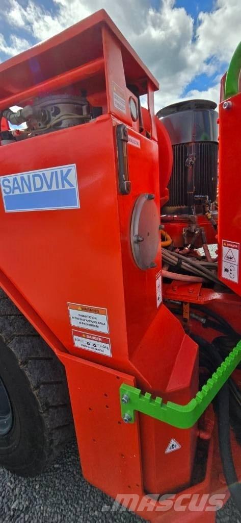 Sandvik Axera 5-126 Muut maanalaiset louhintalaitteet