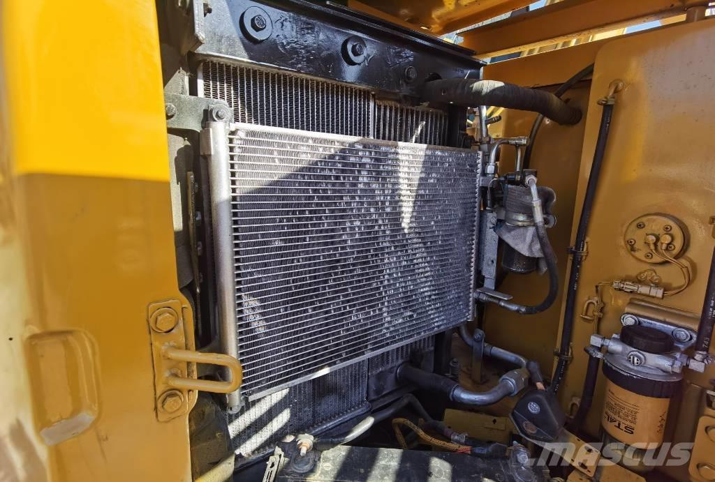 CAT 308 E 2 Telakaivukoneet