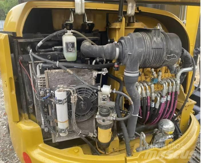 CAT 303.5E Minikaivukoneet < 7t