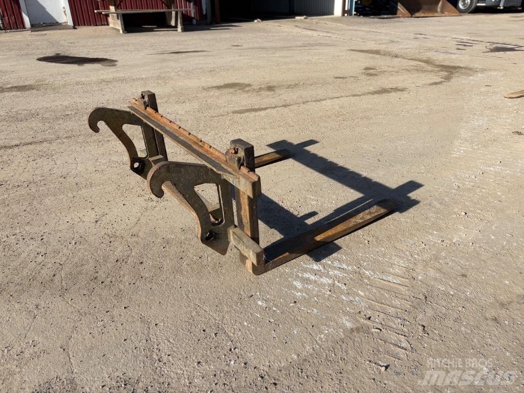  Gafflar L30 ZL602 Pyöräkuormaajat