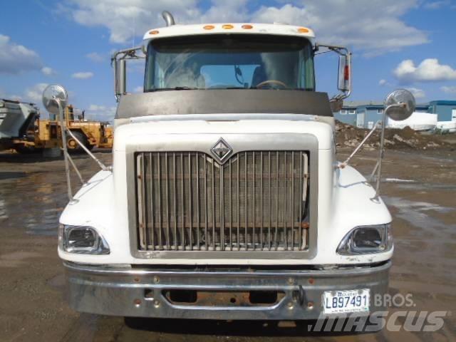 International 9400 i Vetopöytäautot