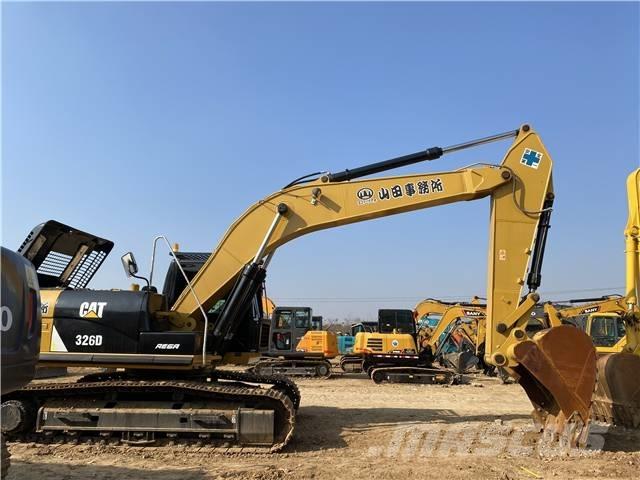 CAT 326D Telakaivukoneet
