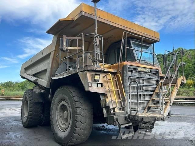 Komatsu HD605-7 Maansiirtoautot