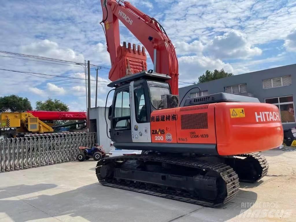Hitachi ZX200 Telakaivukoneet