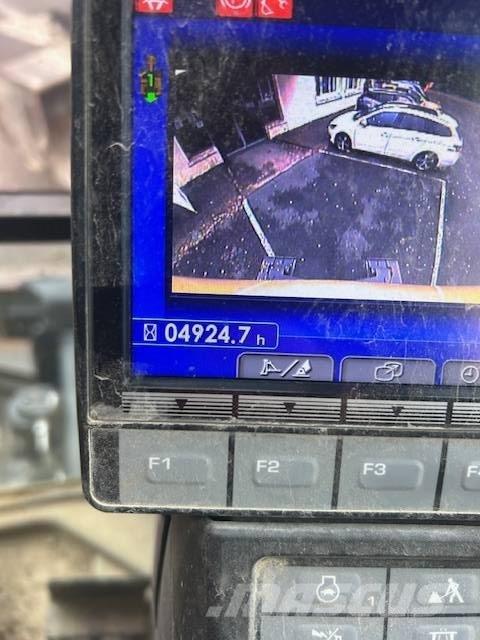 Komatsu PW 98 MR Pyöräkaivukoneet