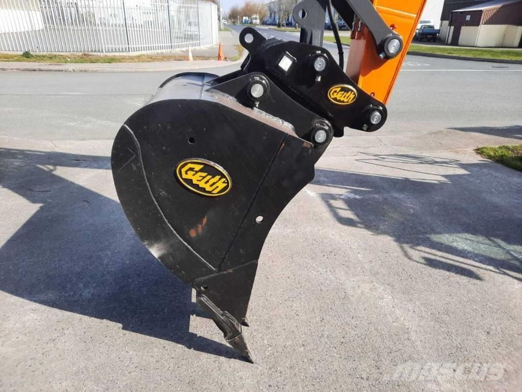 Doosan DX 63-3 Minikaivukoneet < 7t