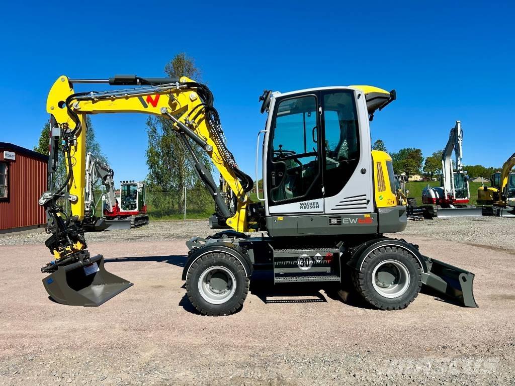 Wacker Neuson EW65 Pyöräkaivukoneet