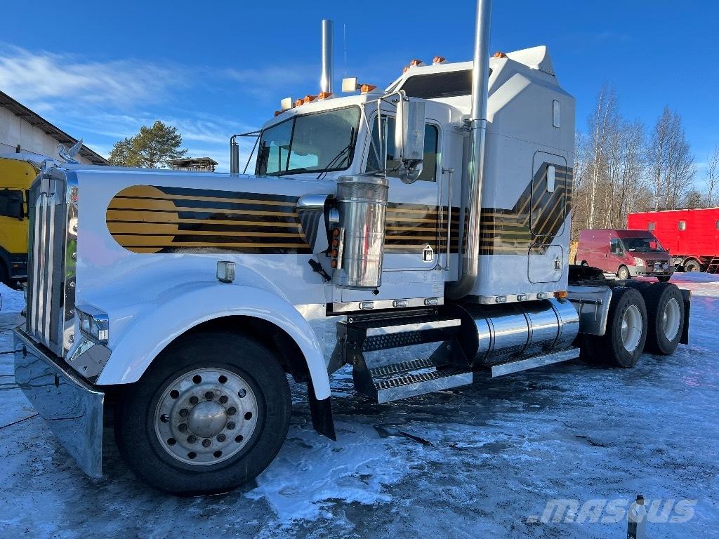 Kenworth W 900 L Vetopöytäautot