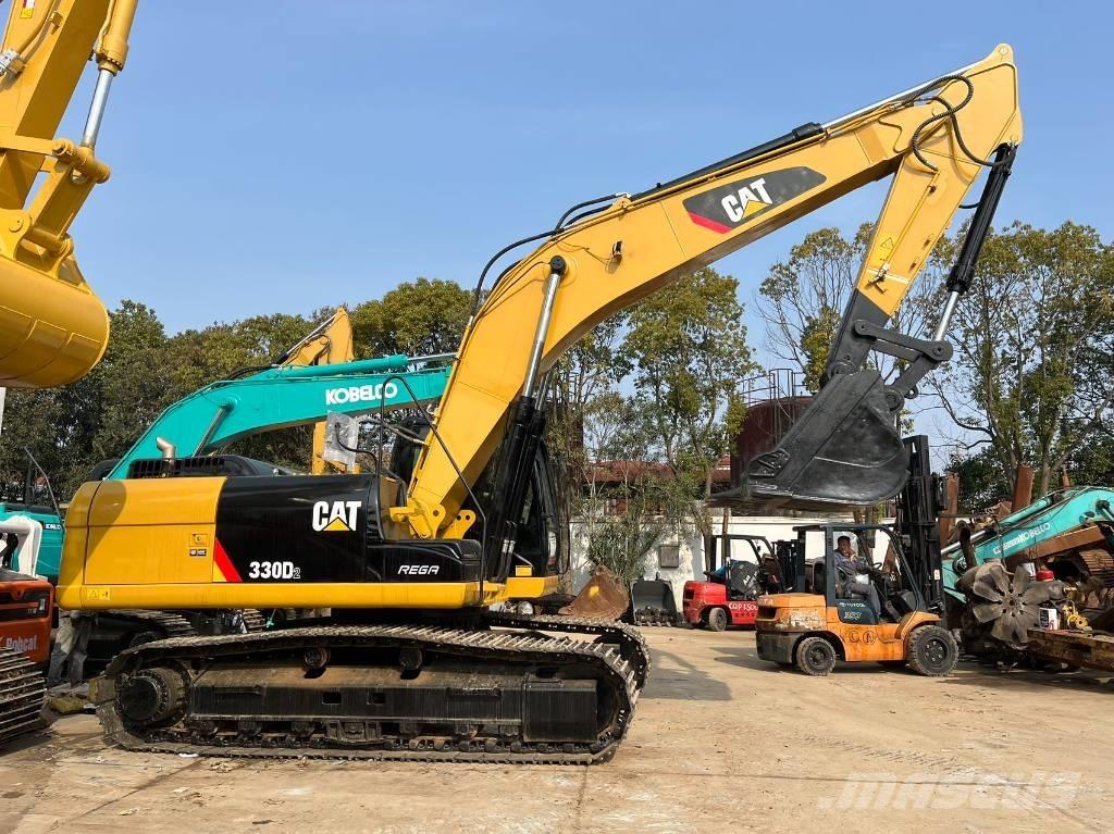 CAT 330 Telakaivukoneet