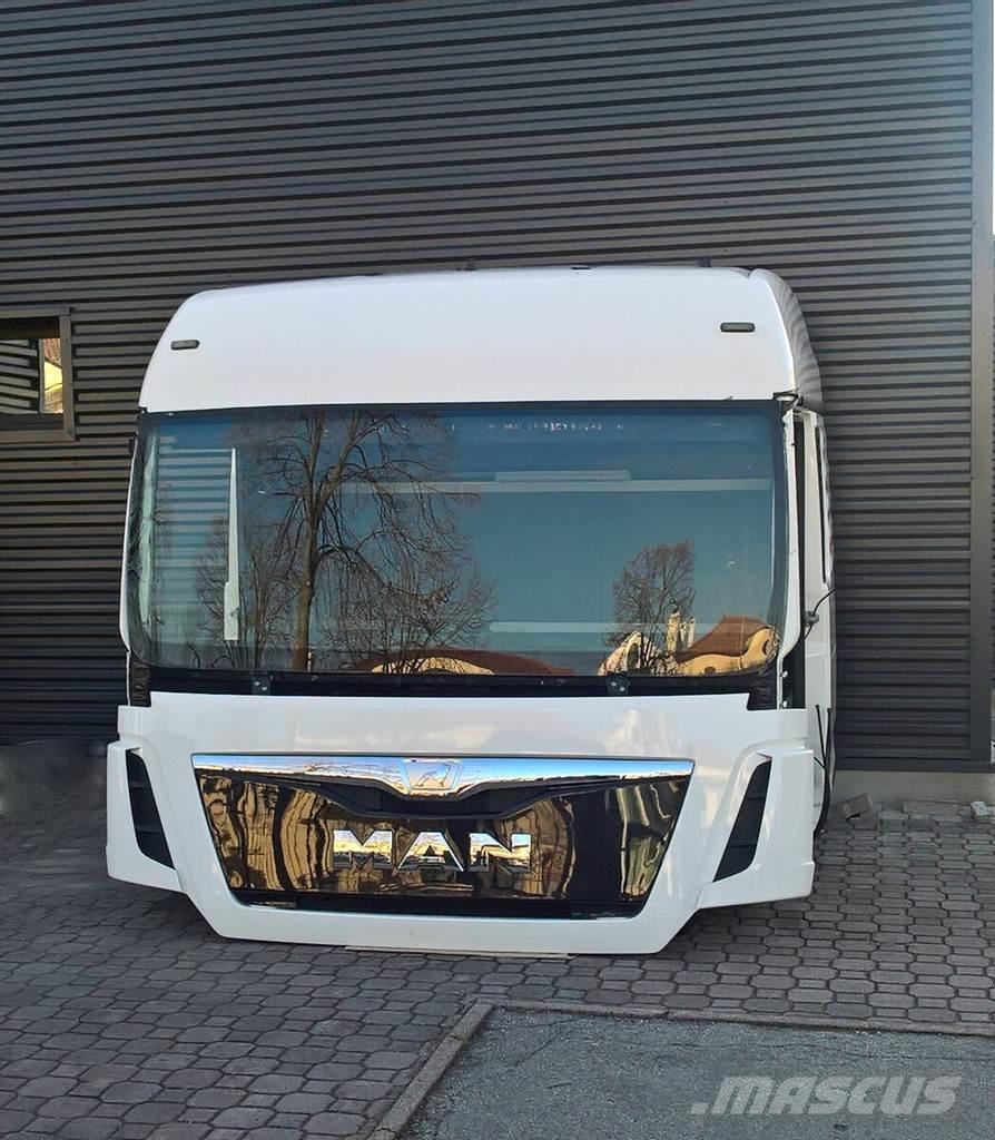 MAN TGX XLX EURO 6 Ohjaamot ja sisustat