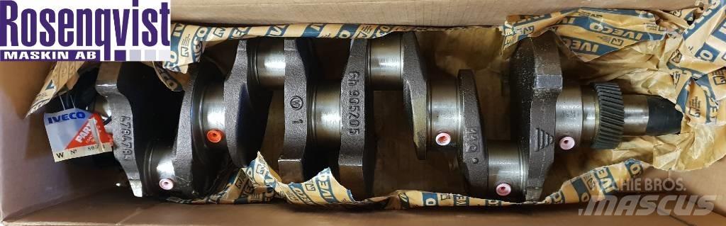 Fiat 680 Crankshaft Moottorit