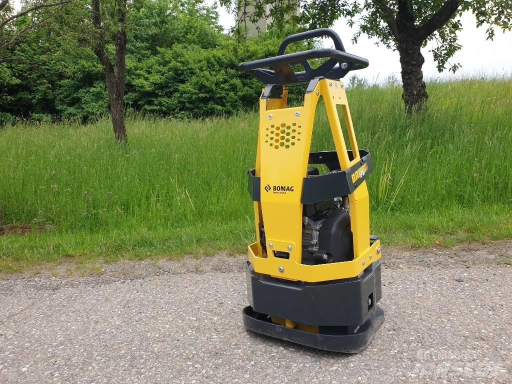 Bomag BR 95 Tärylevyt