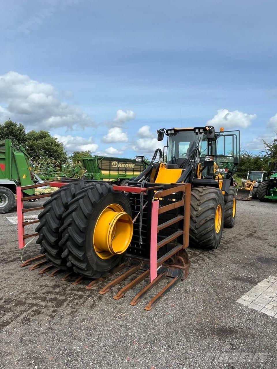 JCB 435 S Pyöräkuormaajat
