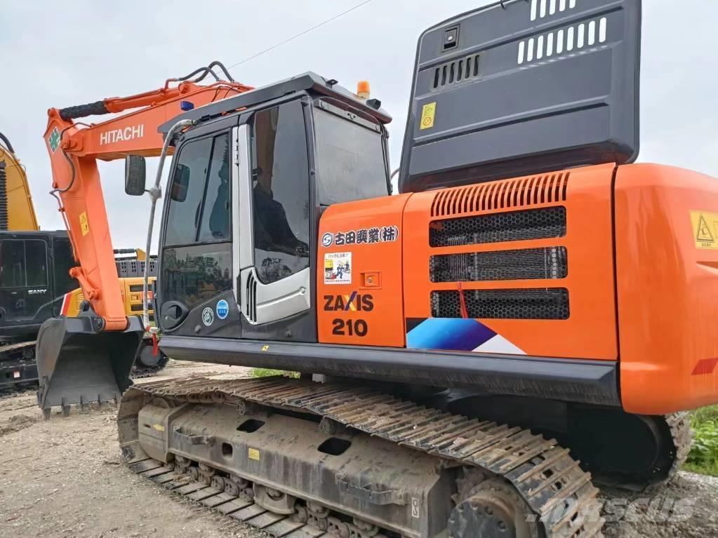 Hitachi ZX210 Telakaivukoneet