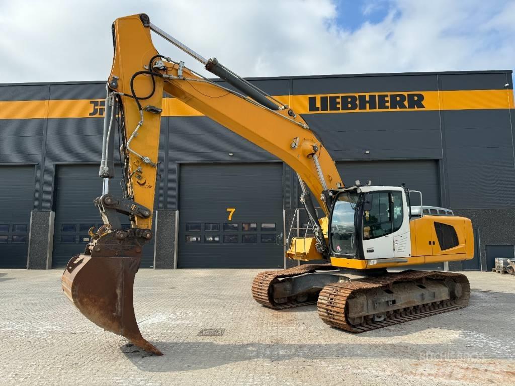 Liebherr R946 LC Telakaivukoneet