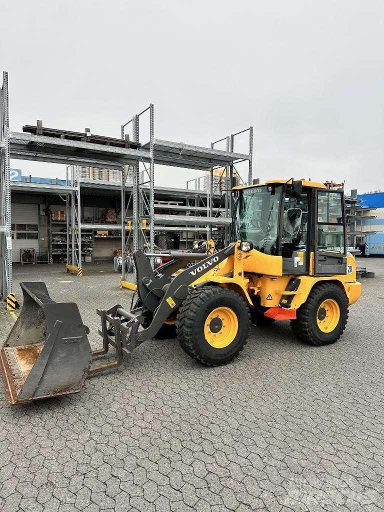 Volvo Radlader L30G Pyöräkuormaajat