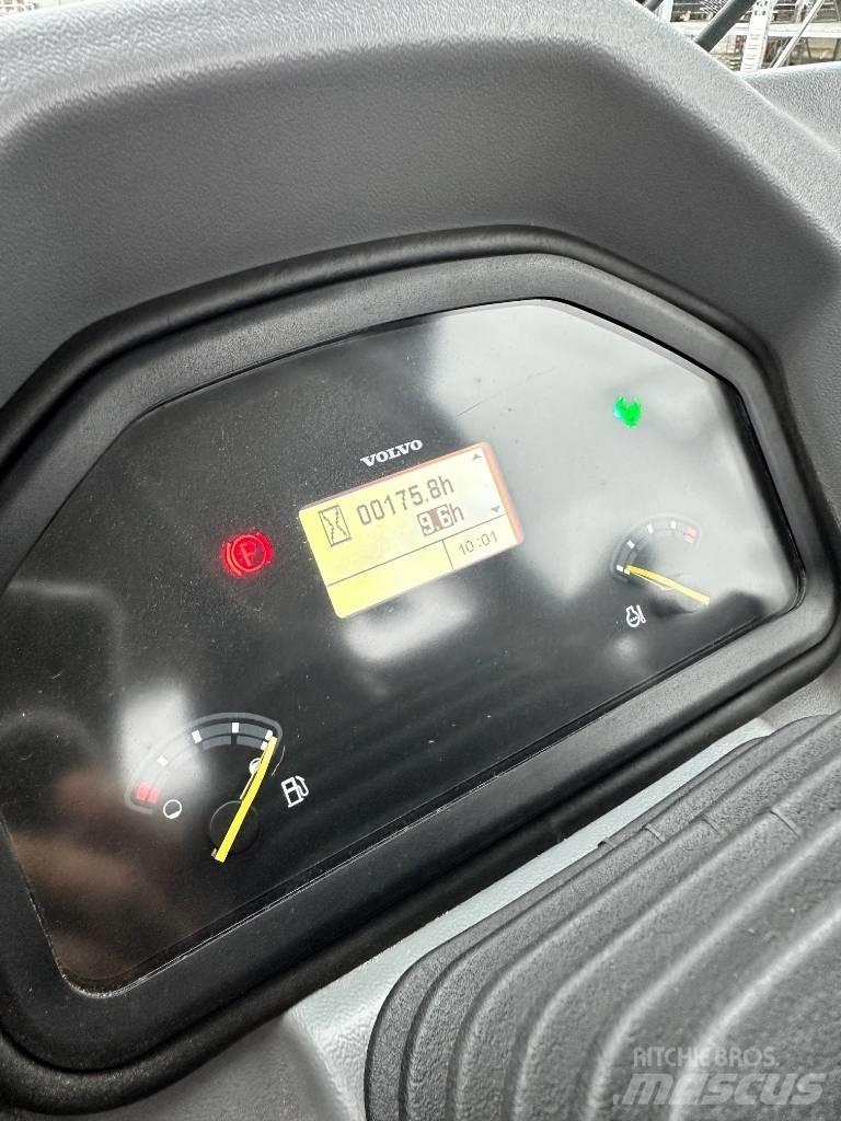 Volvo Radlader L30G Pyöräkuormaajat