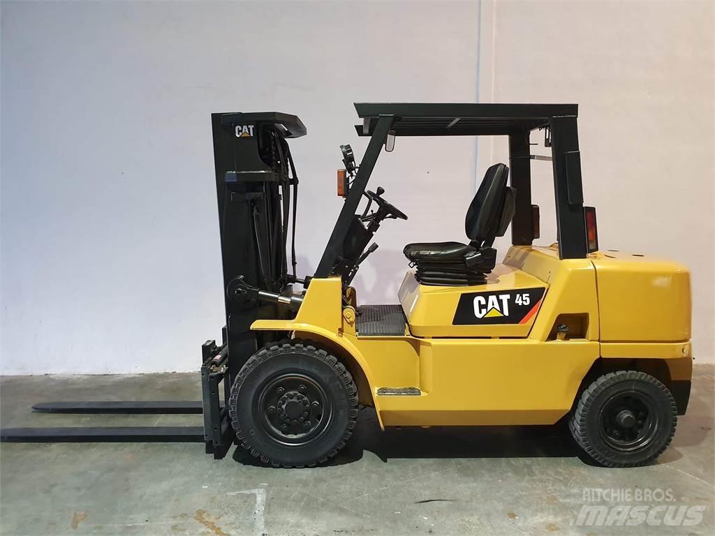 CAT DP45K2 MC Dieseltrukit