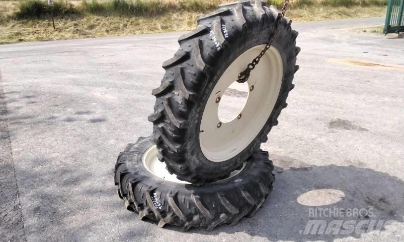 Kleber 11.2R32 Renkaat ja vanteet