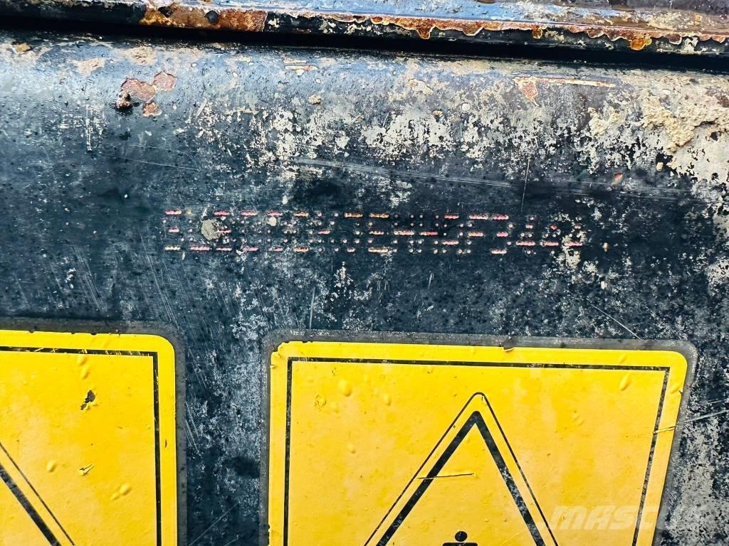 JCB 3 T ST Minidumpperit