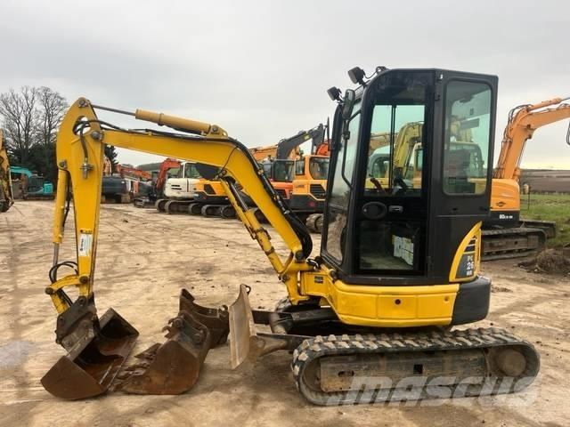 Komatsu PC 26 MR-3 Minikaivukoneet < 7t