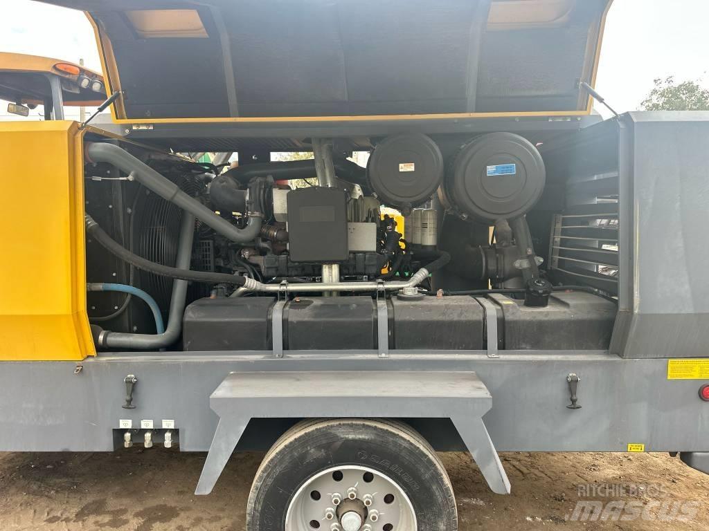 Atlas Copco 750CFM Dieselgeneraattorit