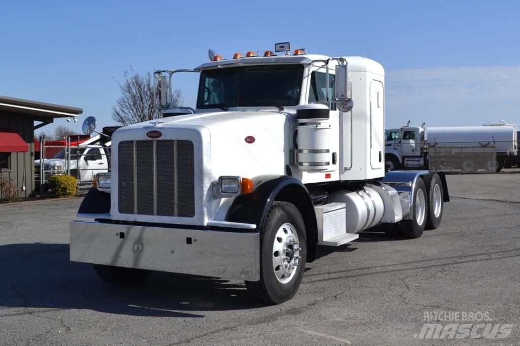 Peterbilt 367 Vetopöytäautot