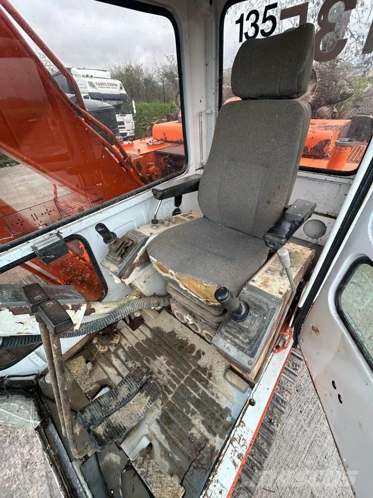 Daewoo DH 130 Telakaivukoneet