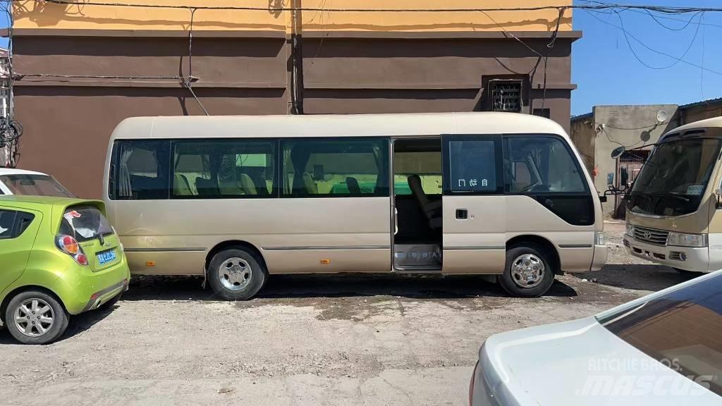 Toyota Coaster Linjaliikennebussit