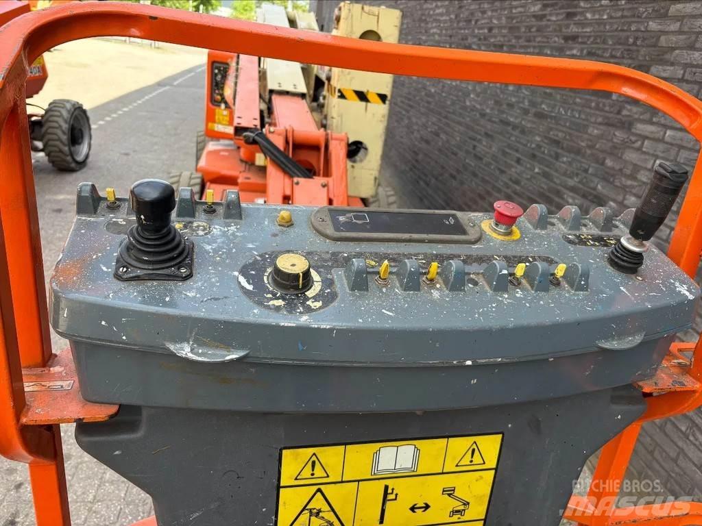 JLG E450AJ Kuukulkijat