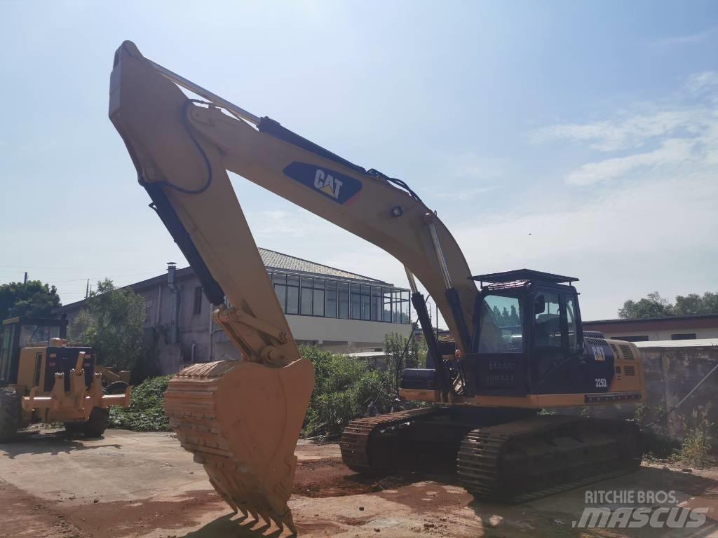 CAT 325DL Telakaivukoneet