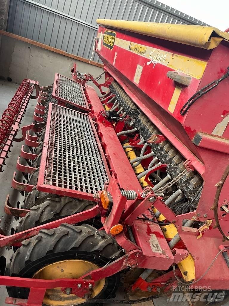 Väderstad Rapid400C Kylvölannoittimet