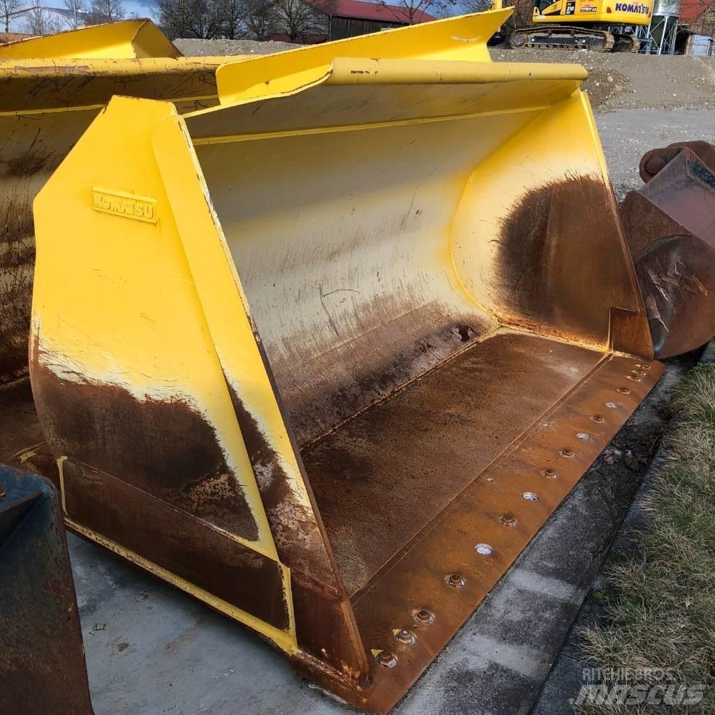 Komatsu WA470-8 Pyöräkuormaajat