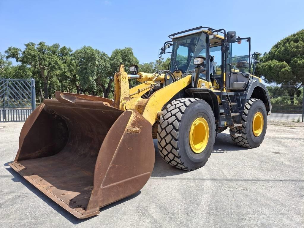 Komatsu WA 380-8 Pienkuormaajat