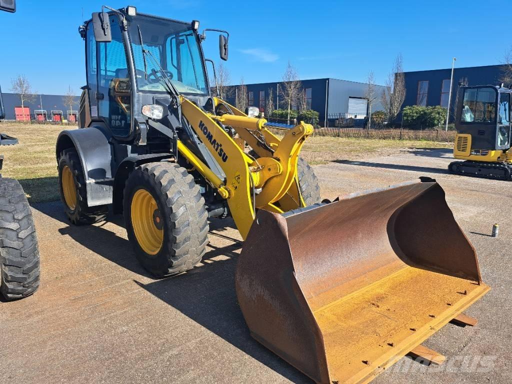 Komatsu WA100-8E0 Pyöräkuormaajat