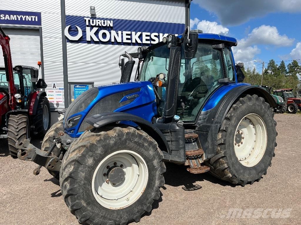 Valtra N174 Traktorit