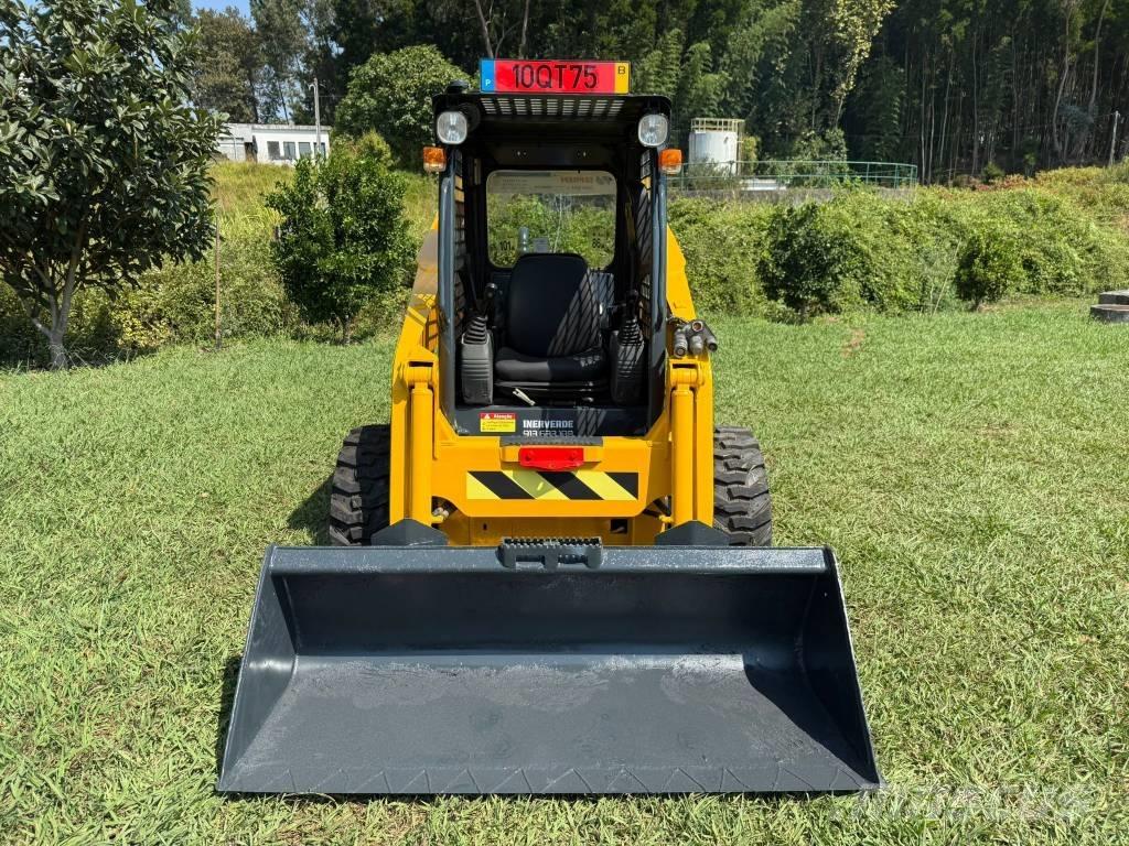 Komatsu SK 820 Liukuohjatut kuormaajat