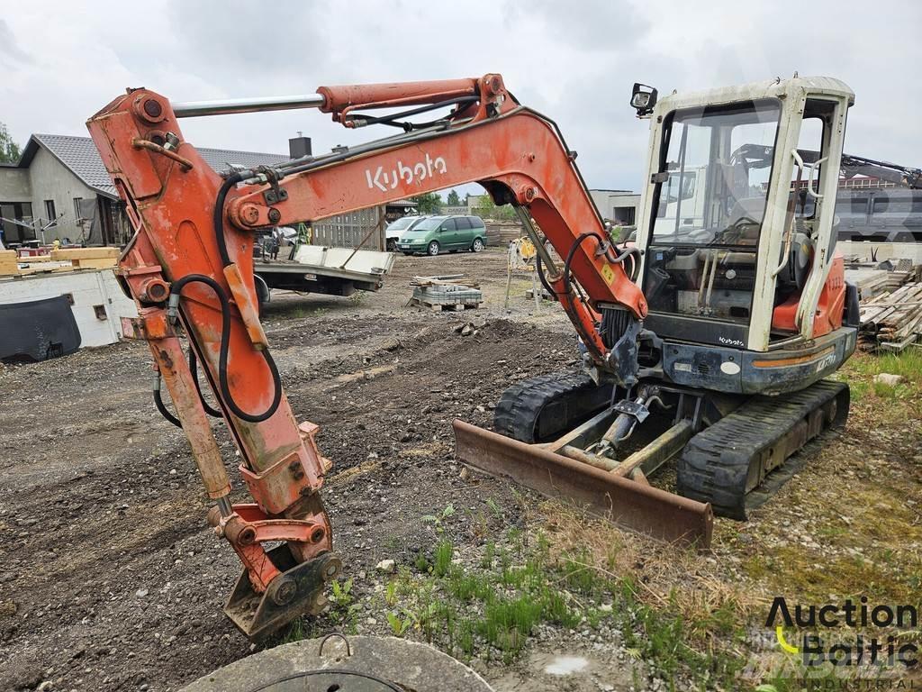 Kubota KX 121-3 Minikaivukoneet < 7t