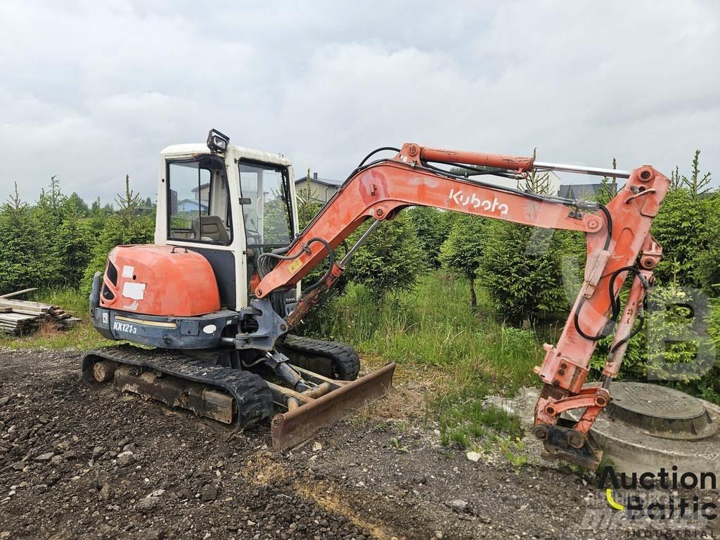 Kubota KX 121-3 Minikaivukoneet < 7t