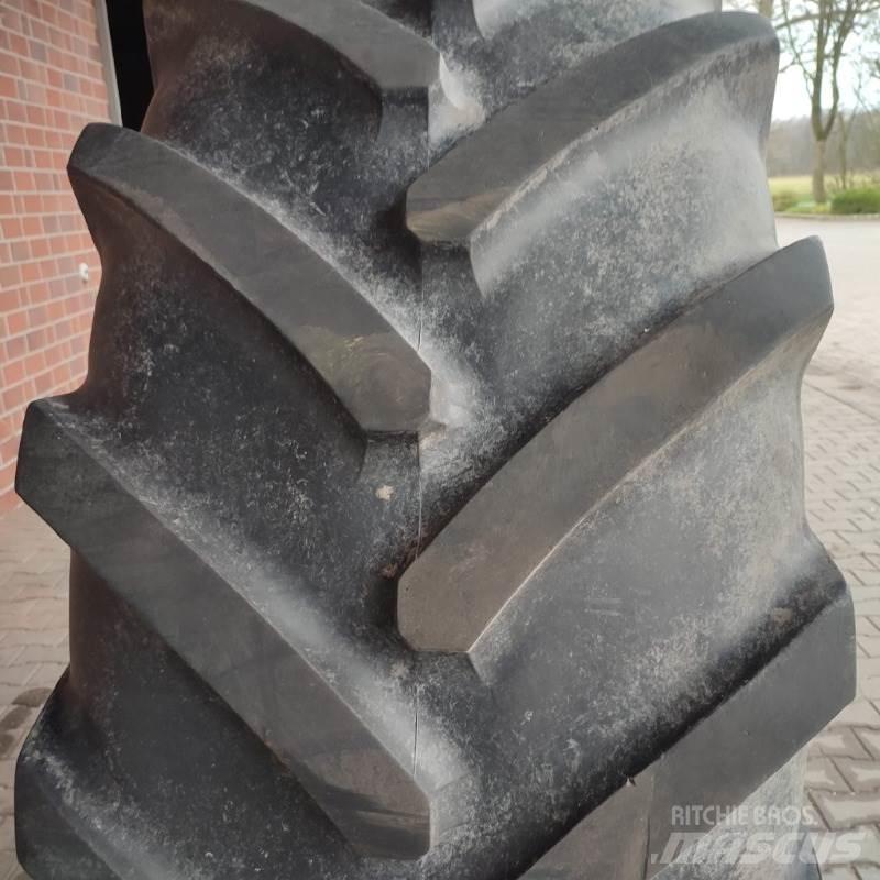 Michelin 710/70R42 Renkaat ja vanteet